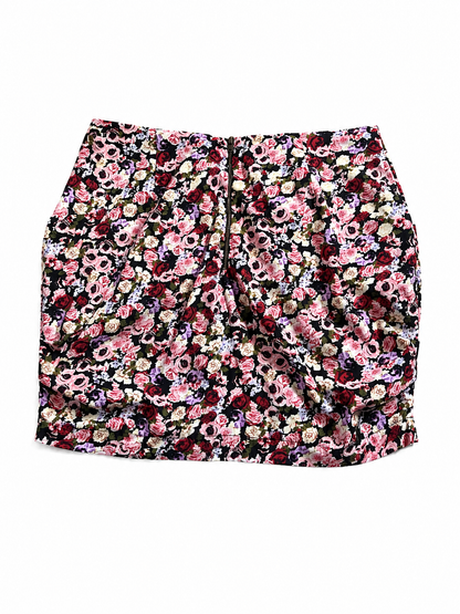 Jupe courte fleurie multicolore à nouer